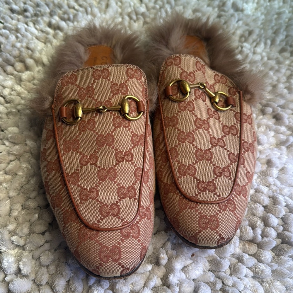 Gucci Women's Tan Fur-Lined Loafers - Picture 3 of 7